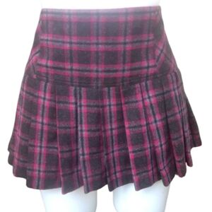 Size 7 purplish black schoolgirl kilt Tartan skirt